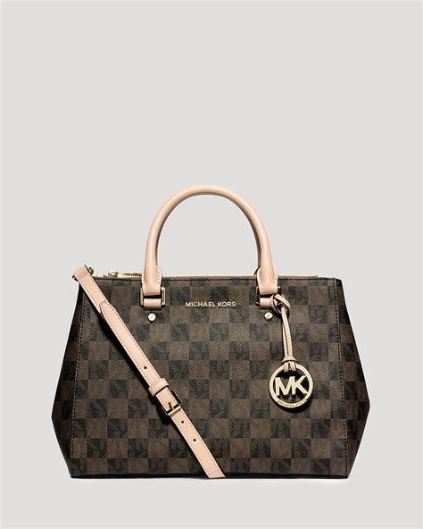 michael kors checkerd bag